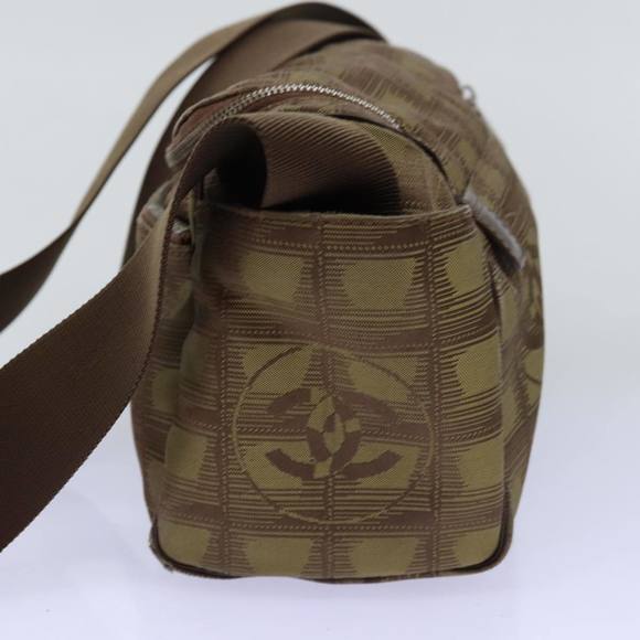 CHANEL New Travel Line Shoulder Bag Nylon Brown CC Auth th4868 - Picture 4 of 16